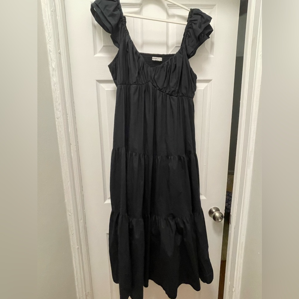 Abercrombie Flutter Sleeve Maxi Dress